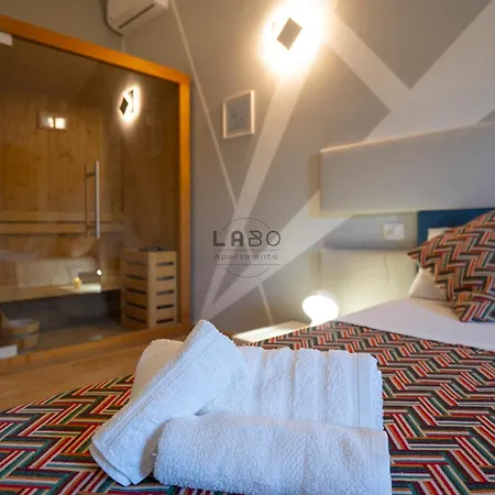 Agape In تروبيا