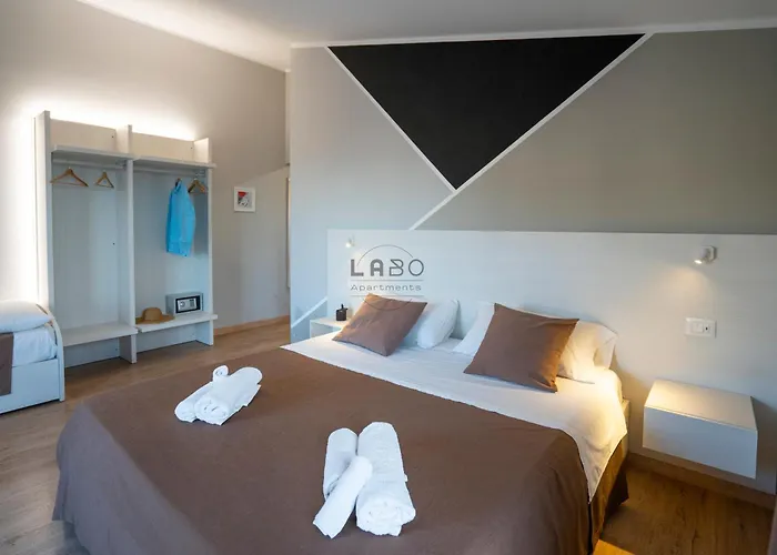 Agape In トロペーア