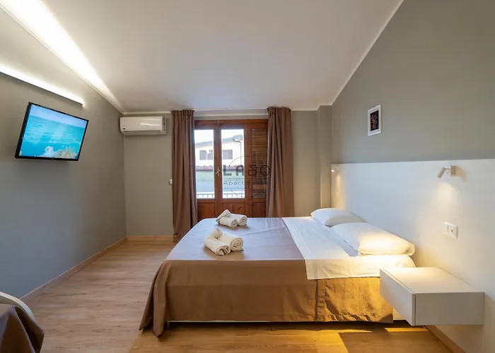 Agape In 4* トロペーア