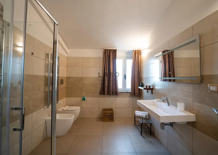 ゲストハウス Agape In 4*