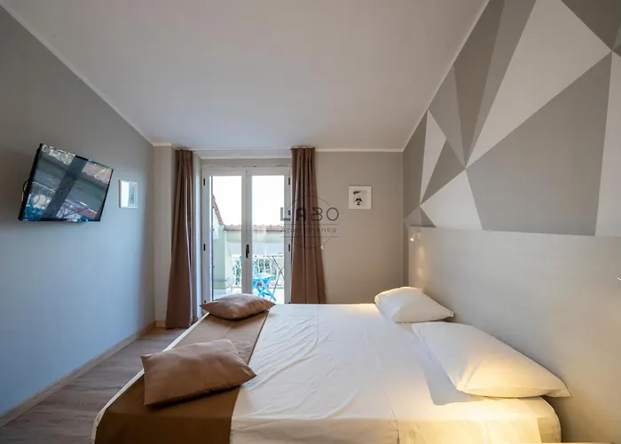 Agape In ゲストハウス トロペーア