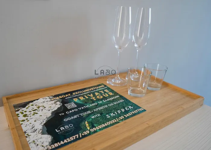 ゲストハウス Agape In トロペーア